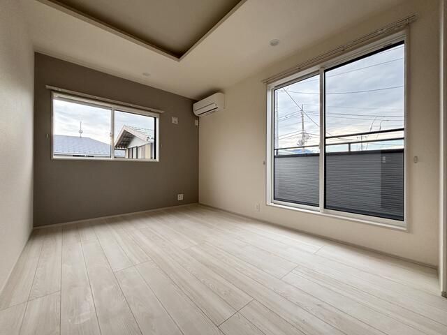 その他　アクセントクロス仕様で、お部屋をオシャレに演出してくれます♪