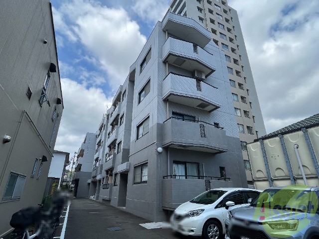 建物外観　仙台市太白区長町１丁目「コーポウィスタリア２」