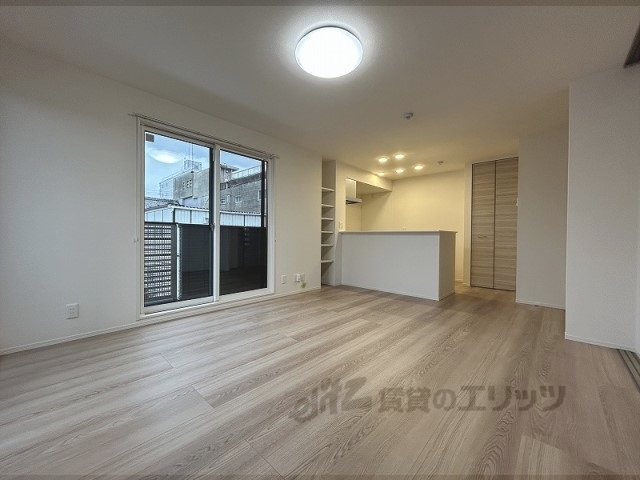 居室・リビング　リビング