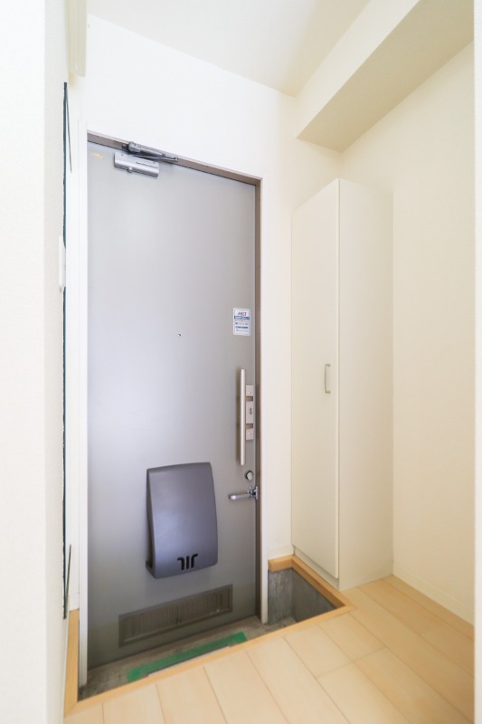 玄関　図面と現状に相違がある場合には現状を優先