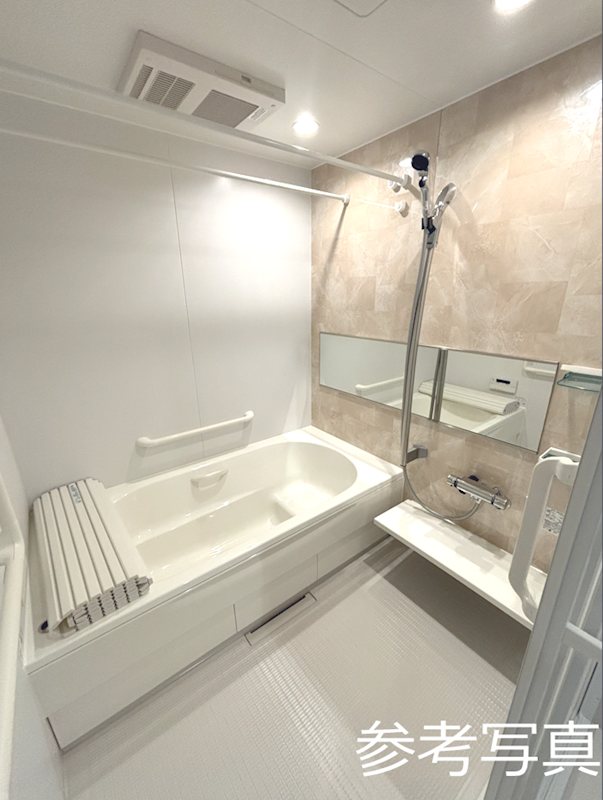 バス・シャワールーム　浴室暖房乾燥機付き、洗濯乾燥やヒートショックのリスク軽減など