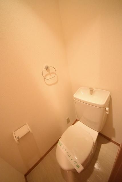 トイレ　★お部屋探しは株式会社タウンハウジング東京まで★