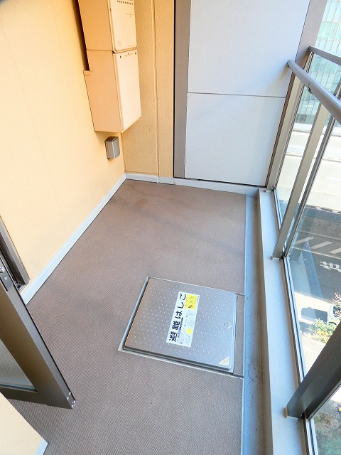 バルコニー　バルコニー