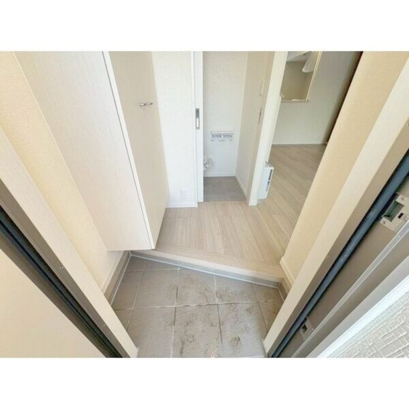 玄関　玄関スペースでございます！