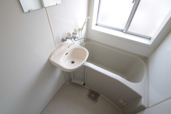 洗面設備　※別部屋の写真です