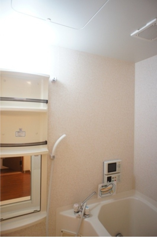 バス・シャワールーム　図面と現状に相違がある場合には現状を優先