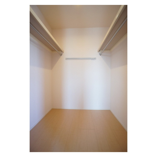 収納　荷物が増えても安心のＷＩ収納