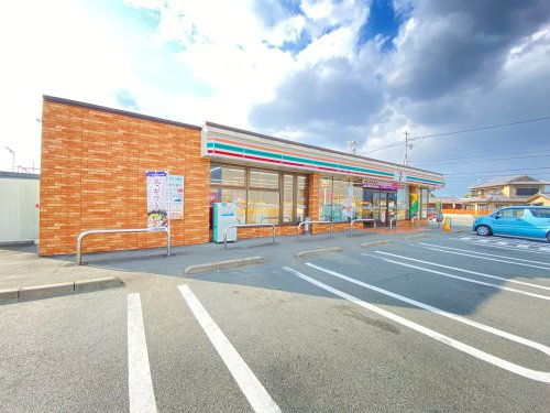 コンビニ　セブンイレブン松阪船江町店（コンビニ）まで1199m