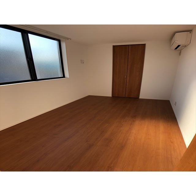 その他　３階　洋室５．１帖