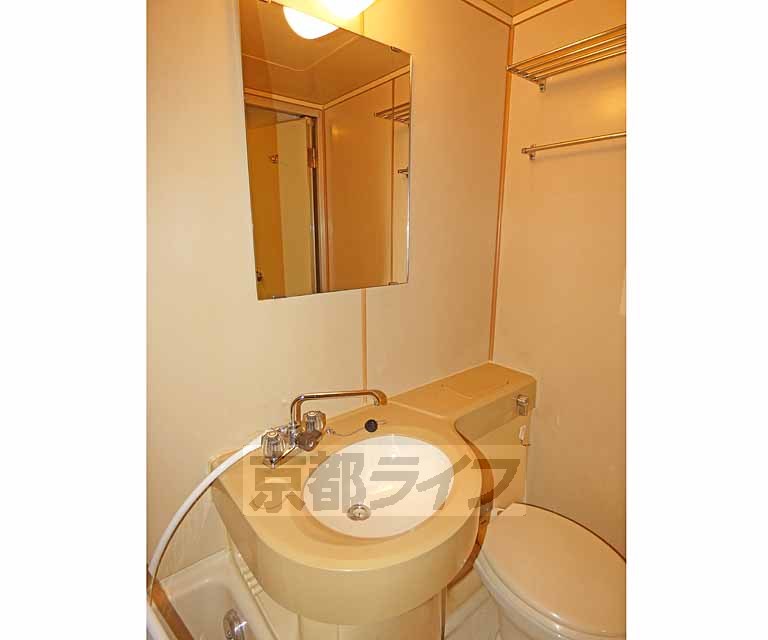 洗面設備　洗面所です。