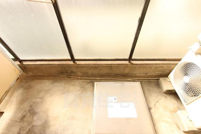 地下鉄千日前線 日本橋駅 徒歩2分 6階建 築41年の内装写真