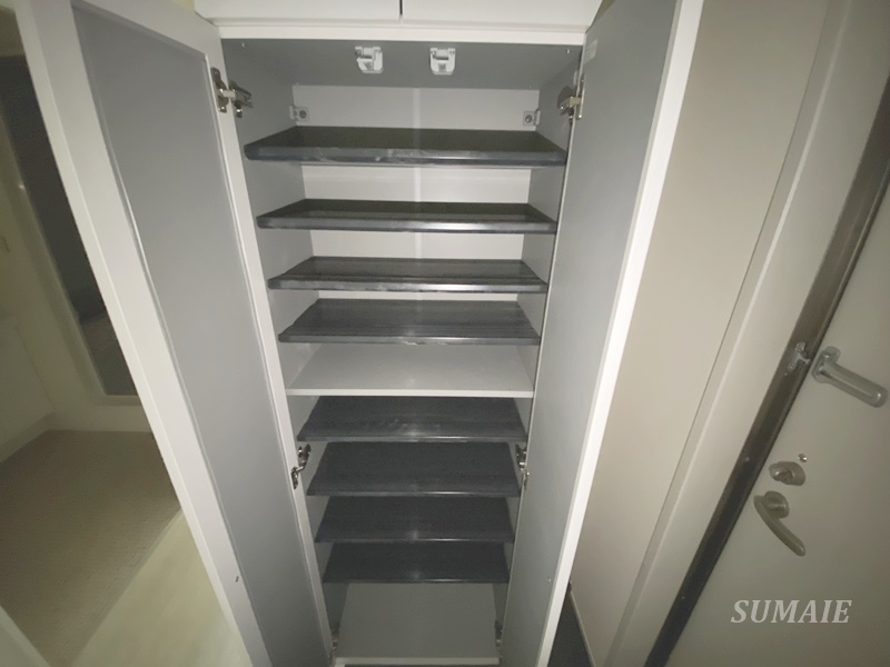 収納　シューズボックスです☆