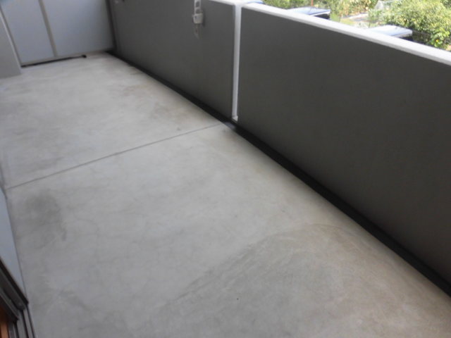 バルコニー　広いバルコニーです。