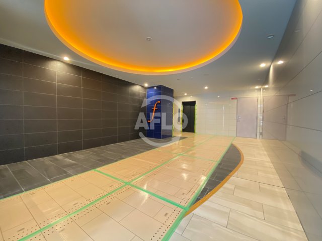 ロビー　セレニテフラン梅田　ロビー