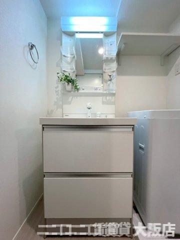 洗面設備　モデルルームイメージのため、現況を優先いたします。