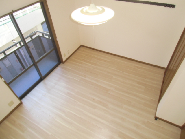 居室・リビング　ロフトから