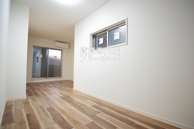 その他　別角度からのリビングです！