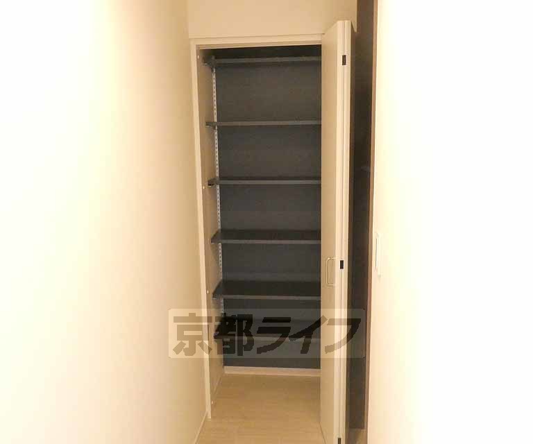 収納　玄関収納が大きい。