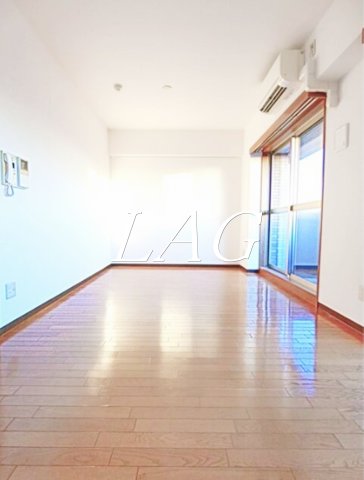 居室・リビング　洋室のお部屋(同仕様)です。