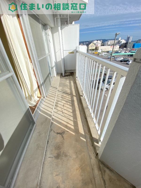 バルコニー　同型