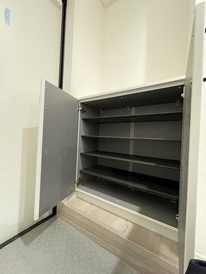 玄関　※他部屋参照