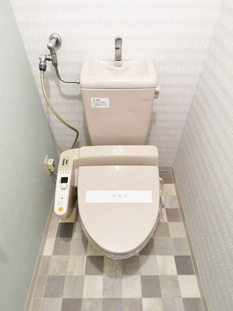 トイレ　ウォシュレット設置済みです！
