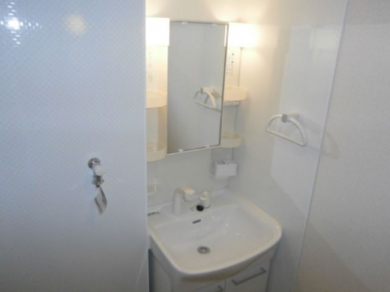 洗面設備　洗髪洗面化粧台