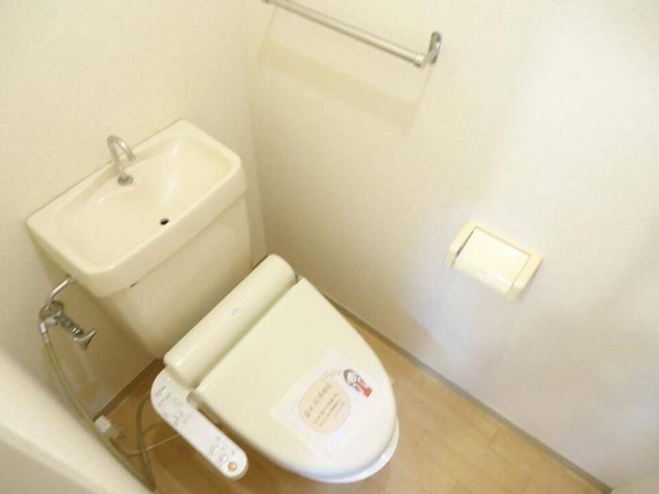 トイレ　トイレ