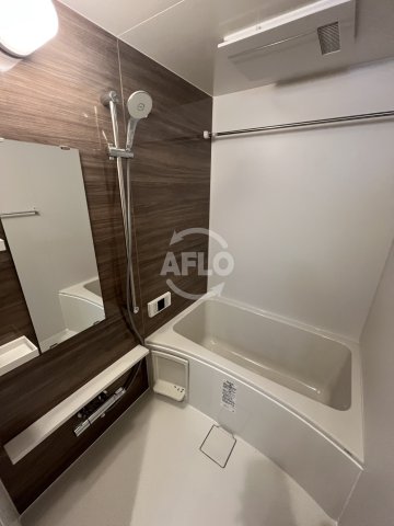 バス・シャワールーム　シャテーニュ上本町　浴室