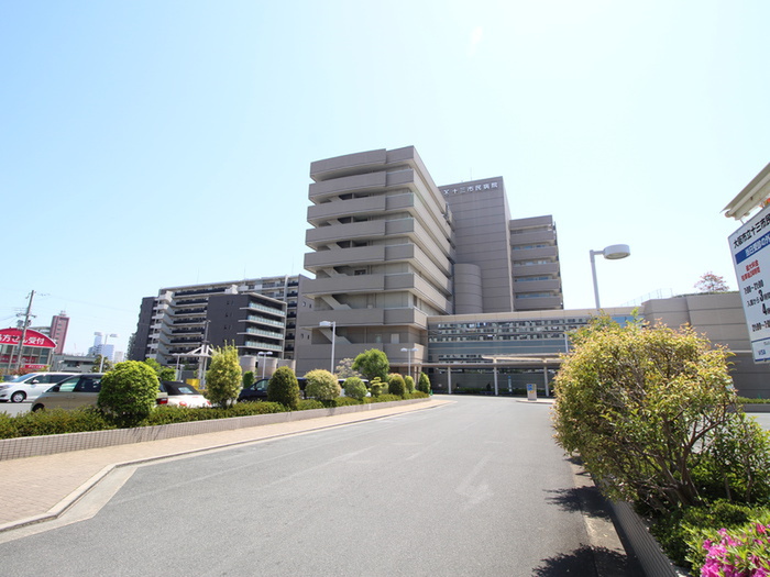病院　十三市民病院（病院）まで180m