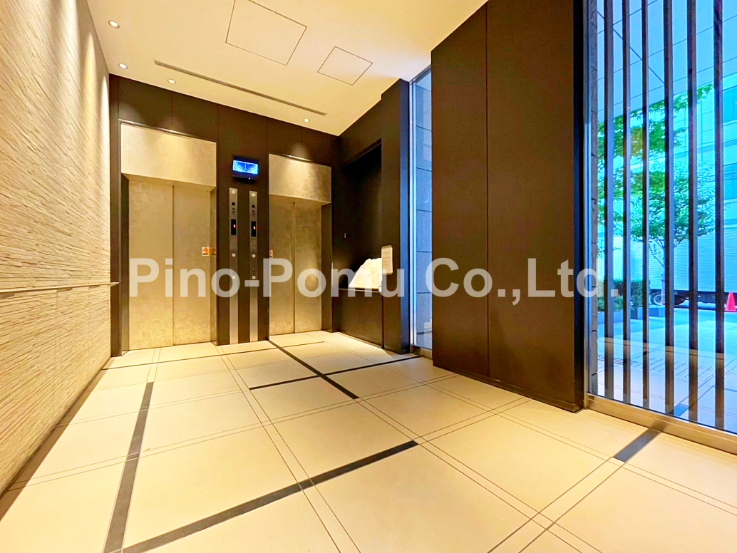 スーパー　マルエツプチ新橋五丁目店（スーパー）まで358m