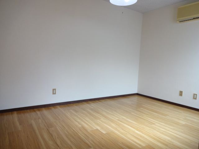 その他設備　エアコン一基完備