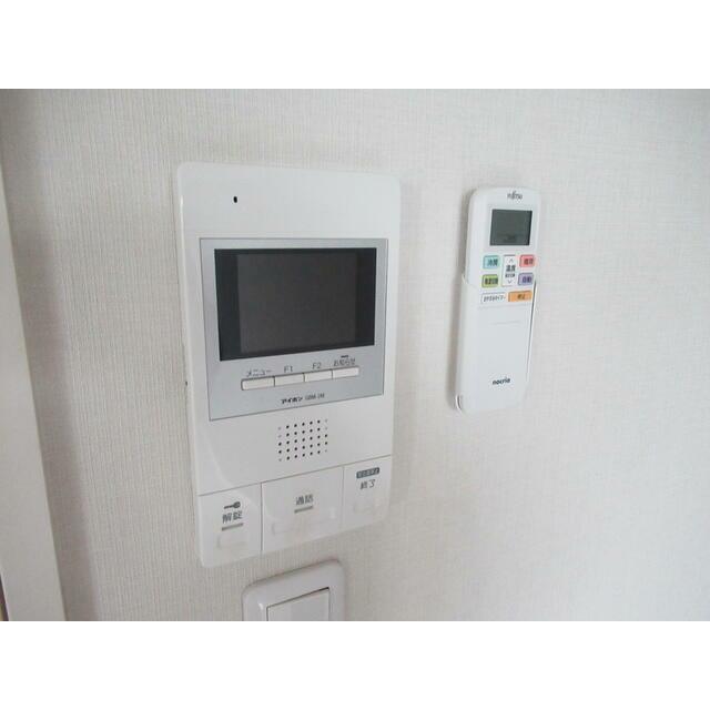 セキュリティ　モニター付きインターホン