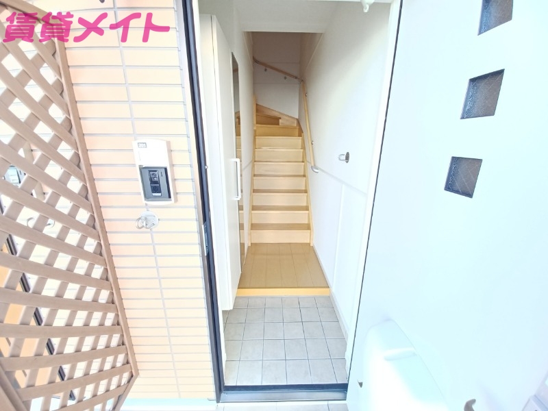 玄関　同型タイプ画像