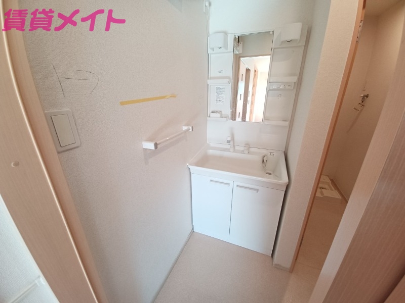 洗面設備　同型タイプ画像