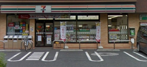 コンビニ　セブンイレブン春日部市粕壁東3丁目店（コンビニ）まで531m