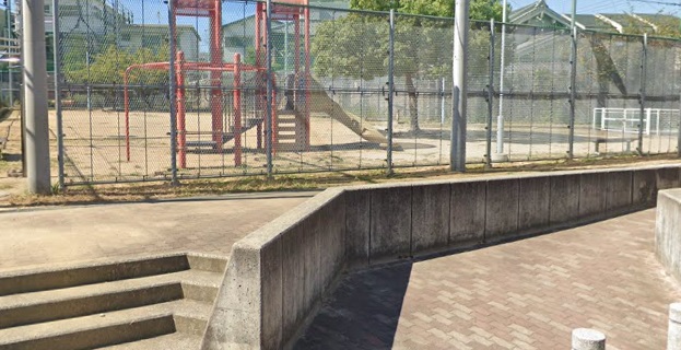 公園　上住吉東公園（公園）まで527m