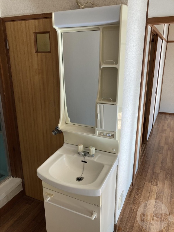 洗面設備　独立洗面台