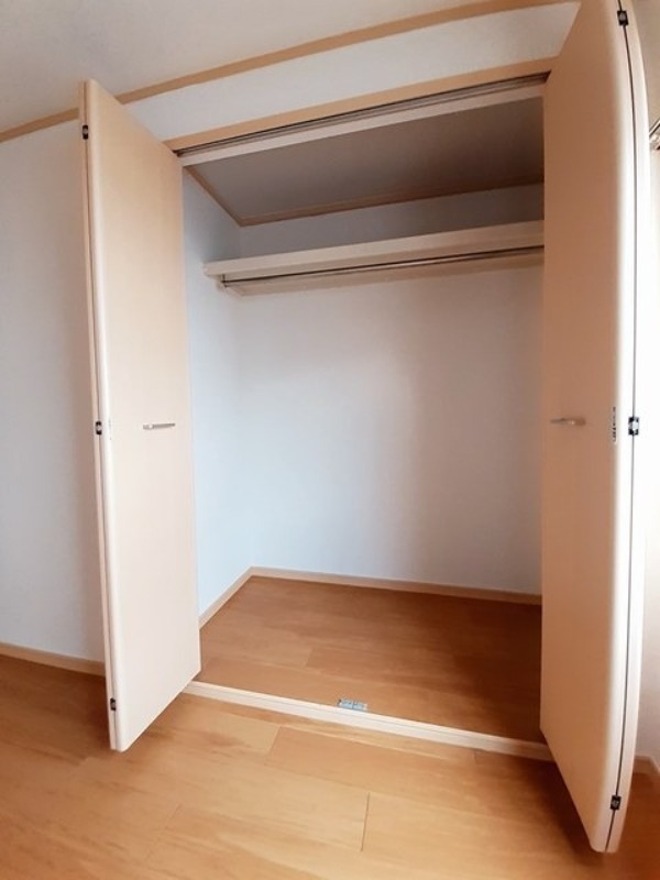 収納　図面と現状に相違がある場合には現状を優先