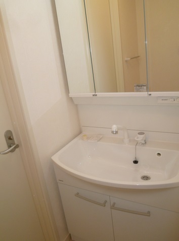 洗面設備　シャンドレ付♪