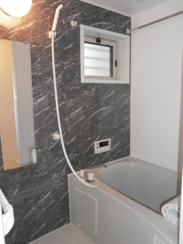 バス・シャワールーム　図面と現状に相違がある場合には現状を優先