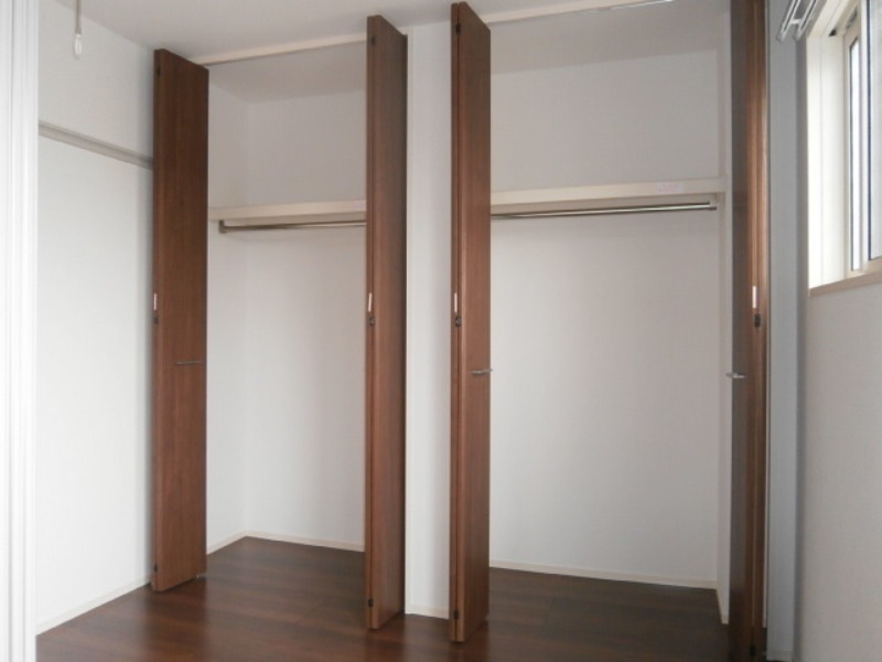 収納　図面と現状に相違がある場合には現状を優先