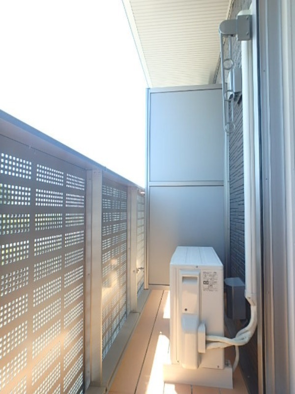 バルコニー　図面と現状に相違がある場合には現状を優先