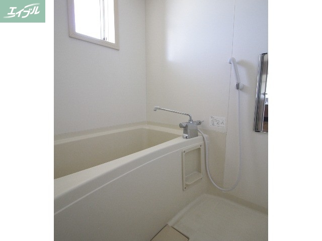 バス・シャワールーム　バスルーム