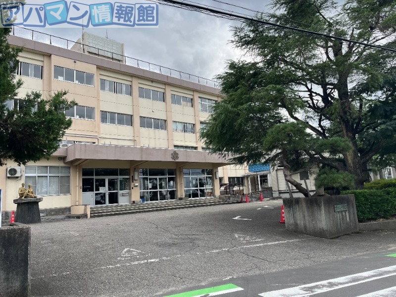 中学校　新潟市立大江山中学校（中学校）まで1800m