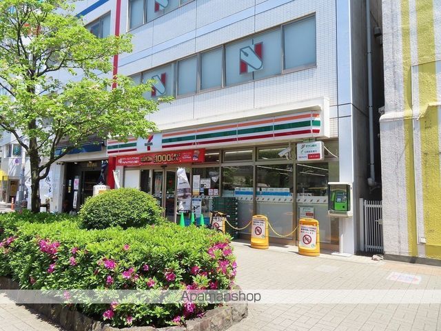 コンビニ　セブン－イレブン練馬駅北口店（コンビニ）まで140m