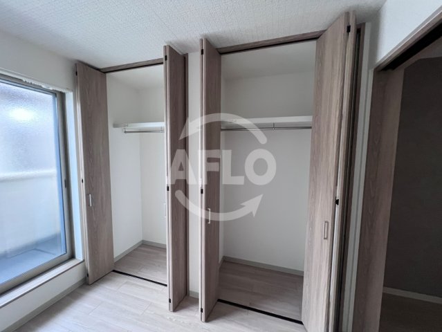 収納　クローバー・シエル長居公園　クローゼット