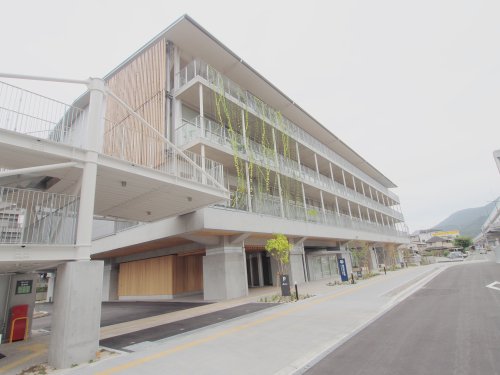 役所　海田町役場（役所）まで349m