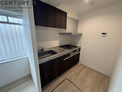 キッチン　ガスコンロ付きのシステムキッチンです！