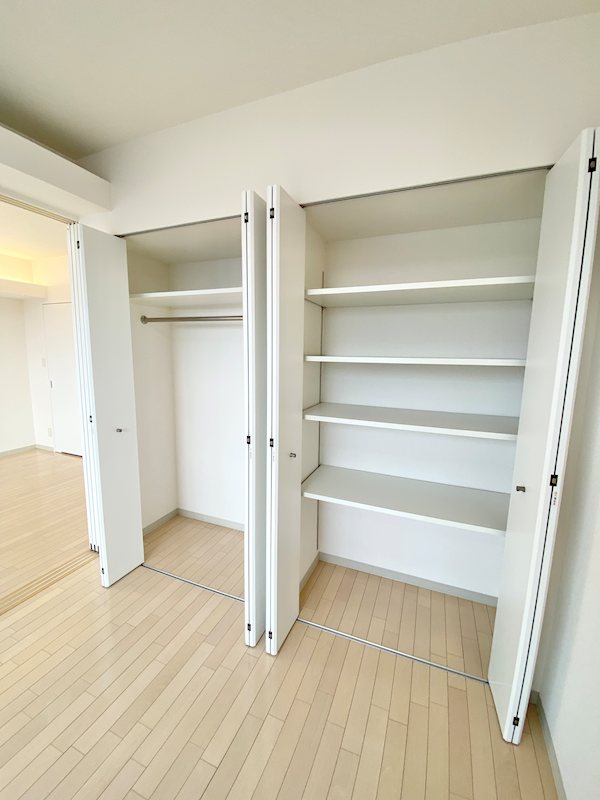 収納　クローゼット